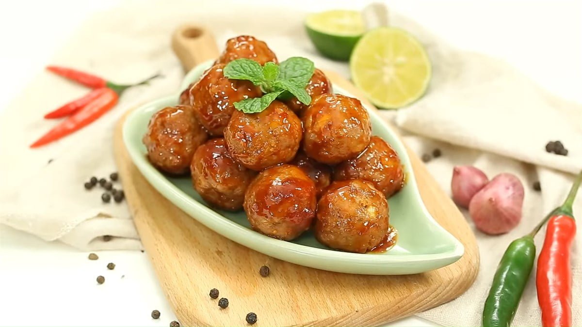 Bò viên xào sa tế