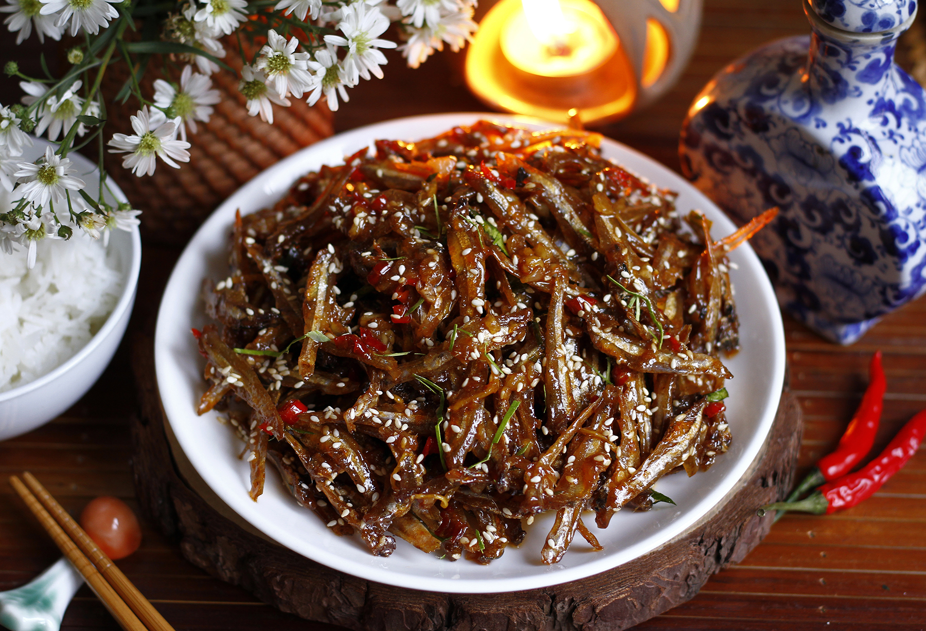 Cá cơm rim tỏi ớt