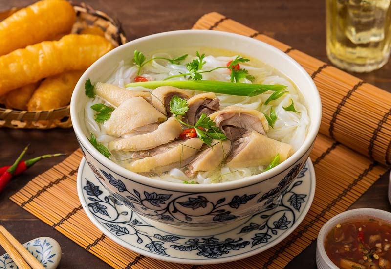 Phở gà