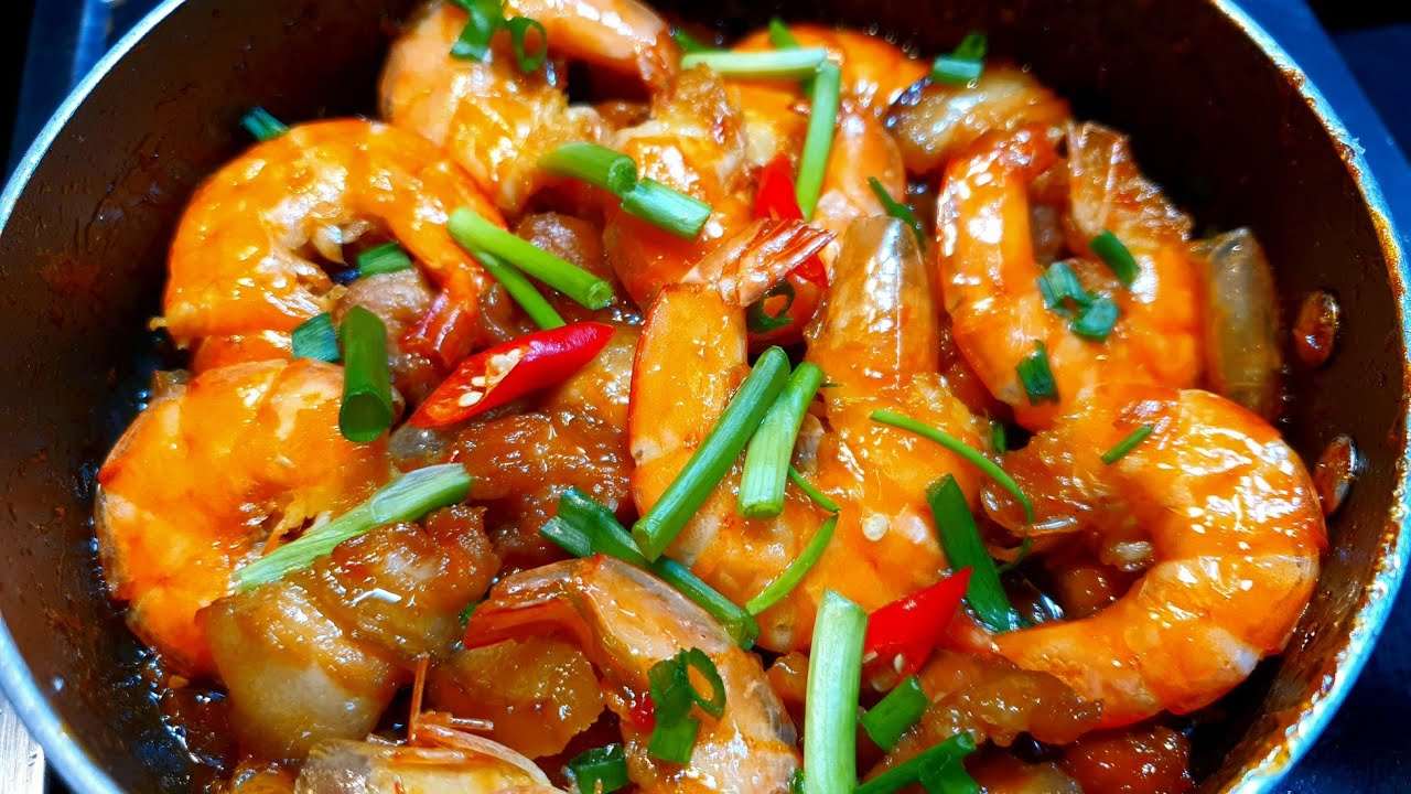 Tôm rim nước dừa