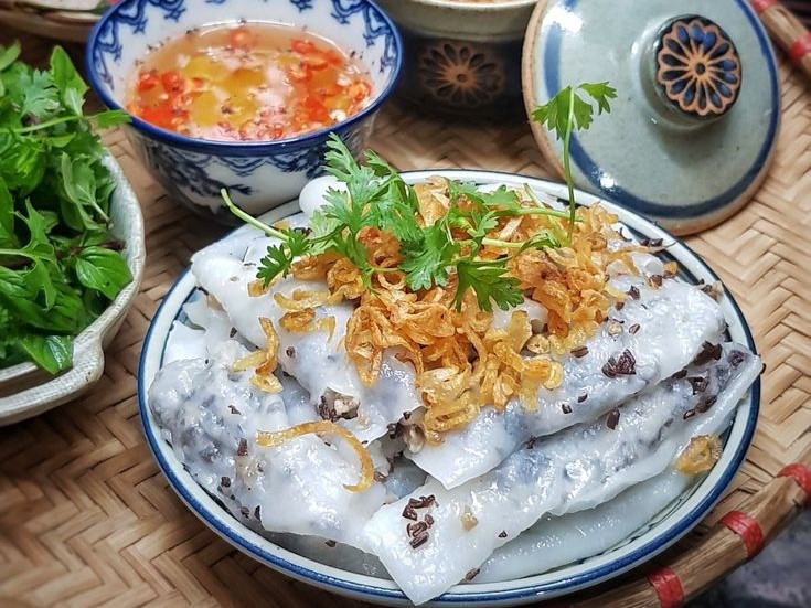 Bánh cuốn truyền thống