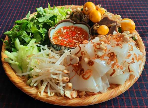 Bánh ướt lòng gà