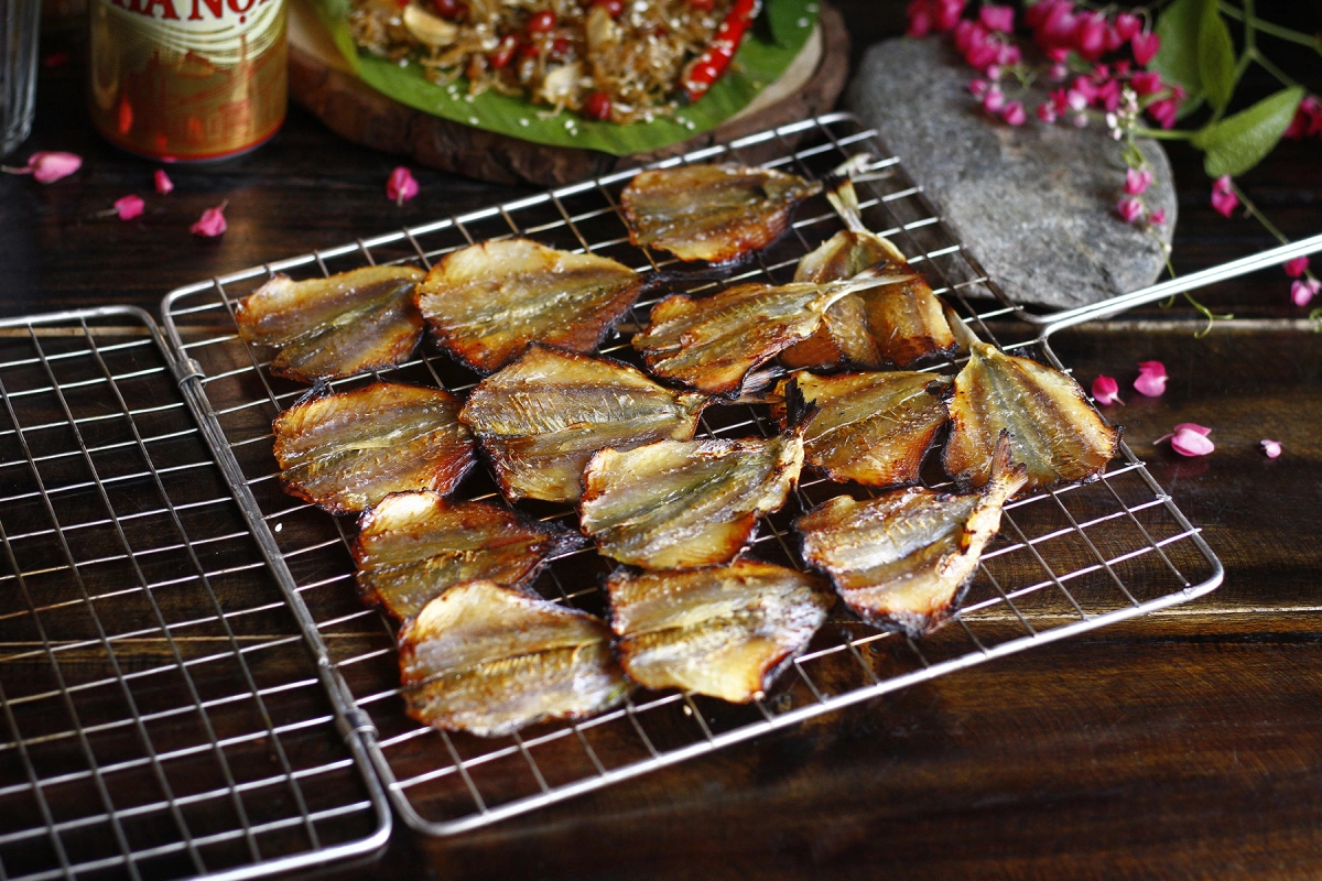 Cá chỉ vàng nướng
