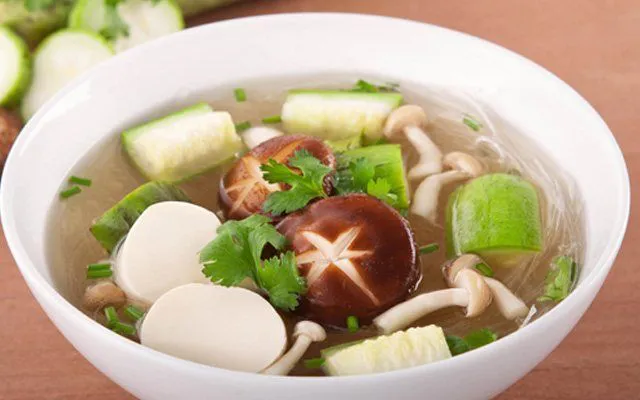 Canh bầu nấu nấm