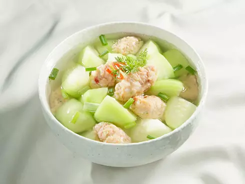 Canh dưa leo nấu tôm khô