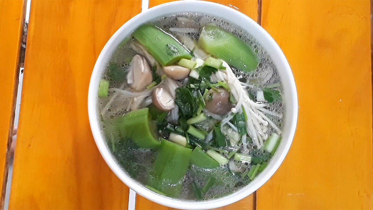 Canh mướp nấu nấm
