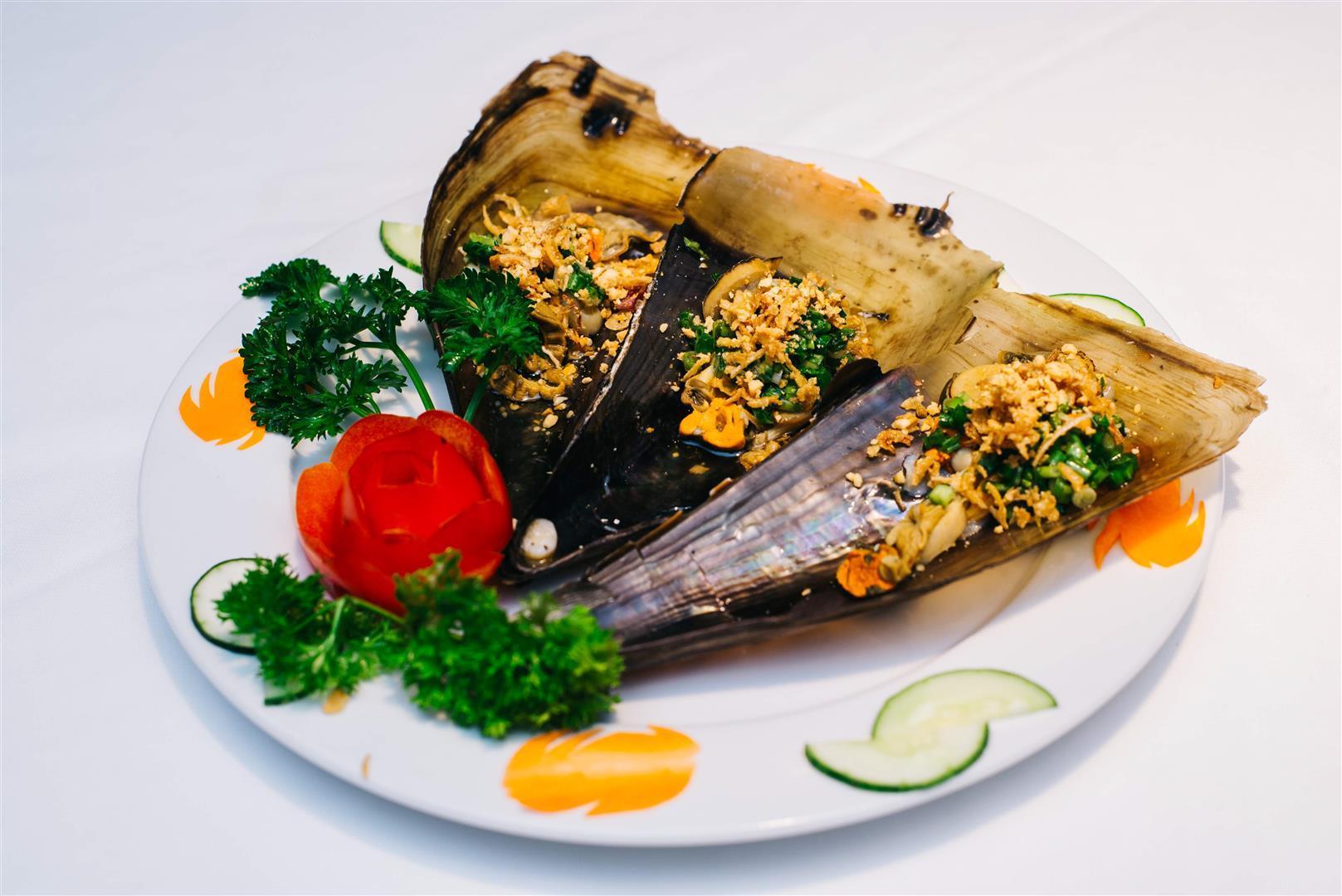 Cồi sò mai nướng bơ tỏi