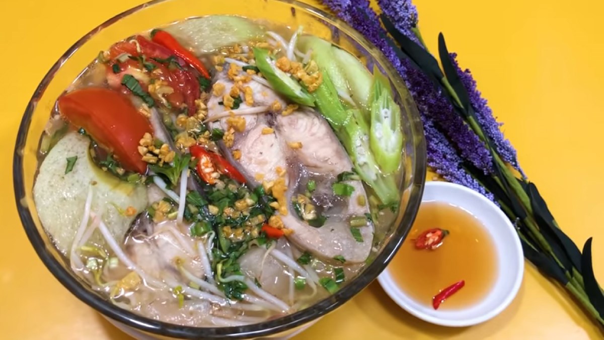 Cơm canh chua cá