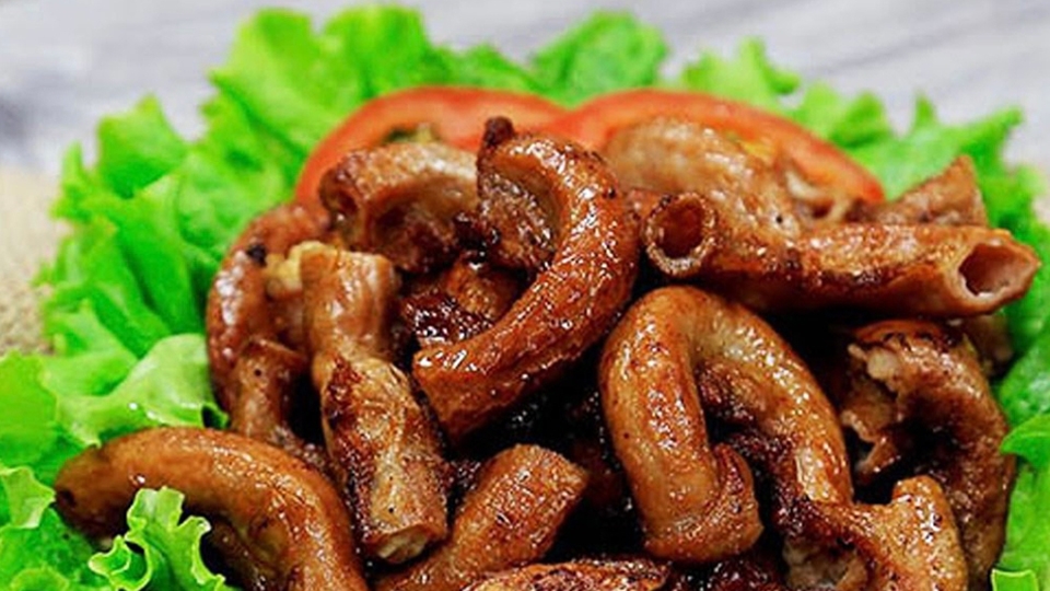 Lòng heo nướng than