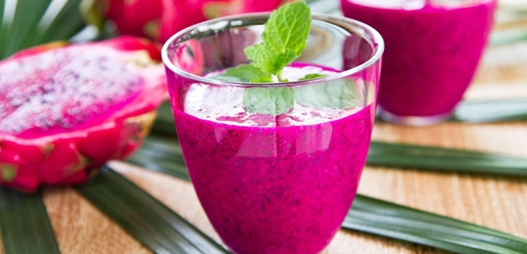 Sinh tố thanh long ruột đỏ hạt chia