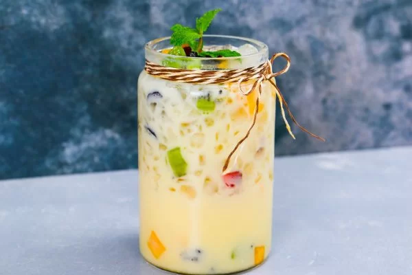 Sữa chua trái cây mát lạnh